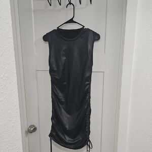 Black Sleeveless Ruched Dress